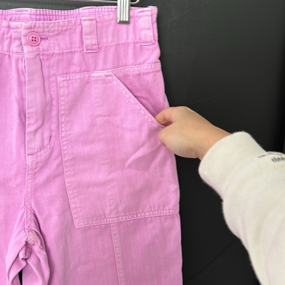 Universal thread Loose Fit Straight Leg Barrel Pants. Size 6 - Picture 4 of 9